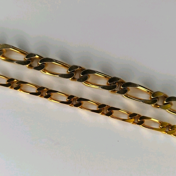 Monet Vintage Necklace & Bracelet Set - Picture 2 of 5